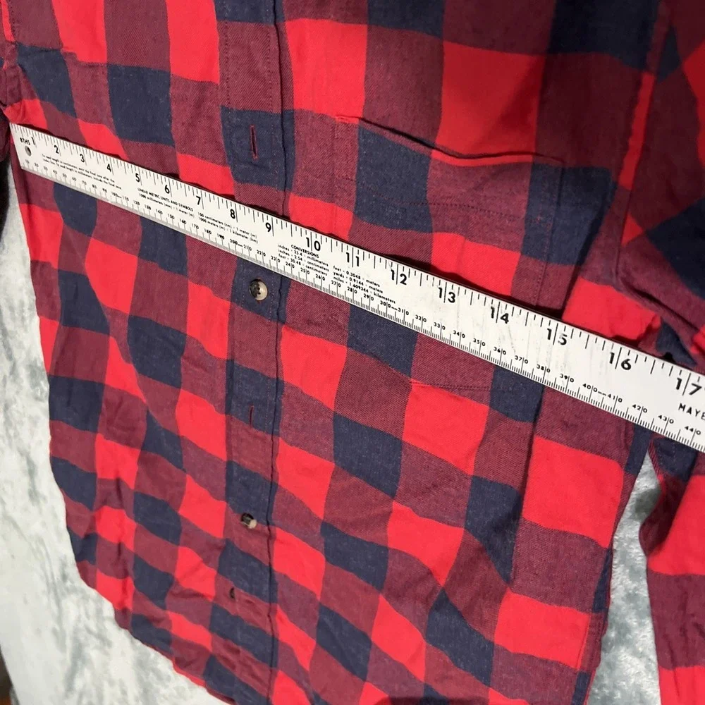 Banana republic grant fit checkerboard red men's small